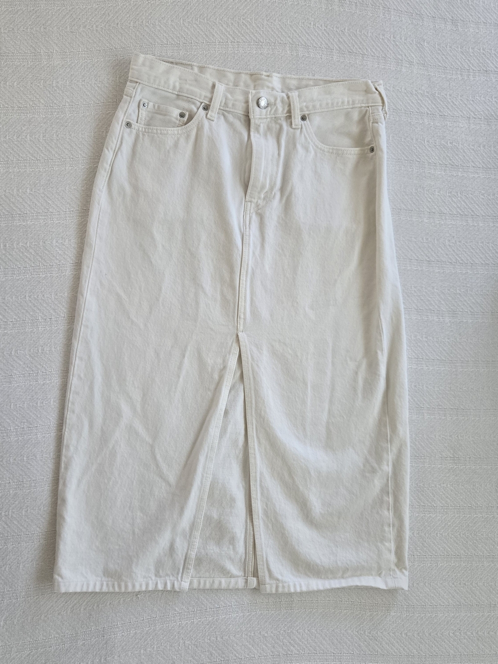 Levi's Cream Denim Midi Skirt with Front Slit